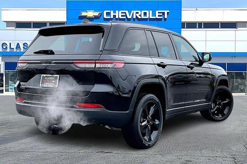 2024 Jeep Grand Cherokee Altitude