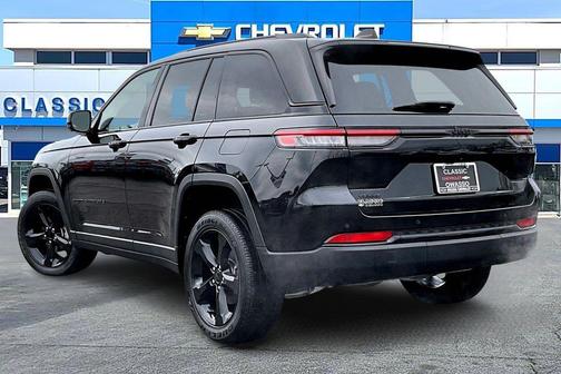 2024 Jeep Grand Cherokee Altitude
