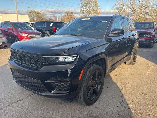 2024 Jeep Grand Cherokee Altitude