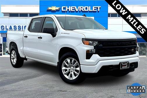 2024 Chevrolet Silverado 1500 Custom