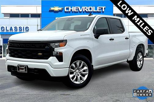 2024 Chevrolet Silverado 1500 Custom