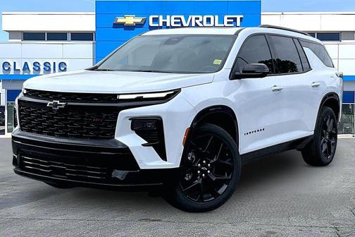 Polar White Tricoat 2026 Chevrolet Traverse RS