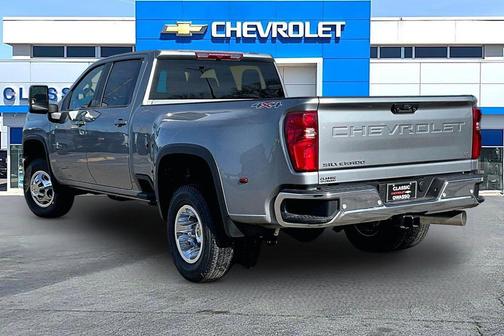 2026 Chevrolet Silverado 3500 LT
