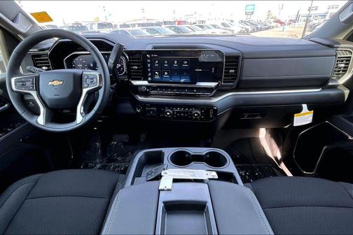 2026 Chevrolet Silverado 3500 LT