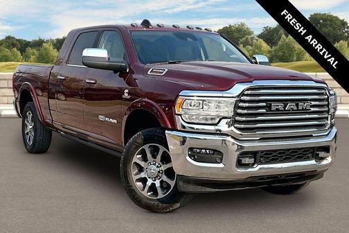 Delmonico Red Pearlcoat 2022 RAM 3500 Longhorn