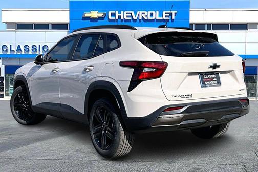 White Sands 2026 Chevrolet Trax FWD ACTIV