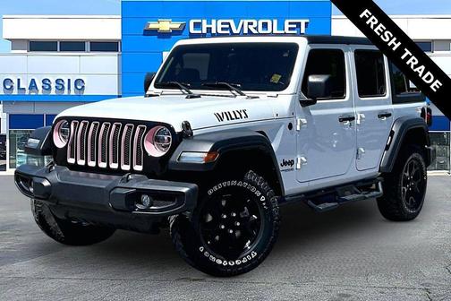 Bright White Clearcoat 2022 Jeep Wrangler Willys