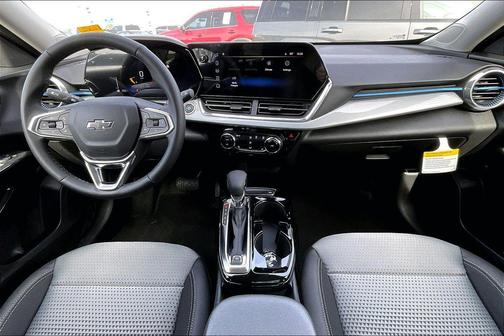 Summit White 2026 Chevrolet Trax LT