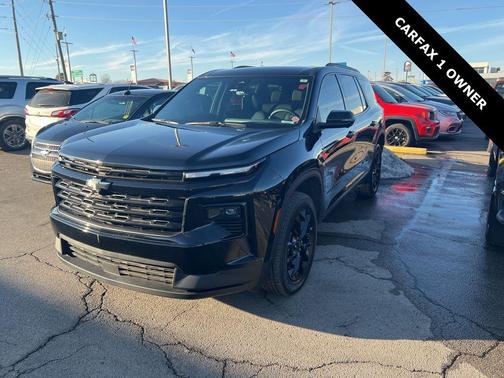 2024 Chevrolet Traverse LT