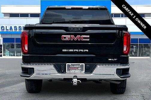 Onyx Black 2025 GMC Sierra 1500 SLT