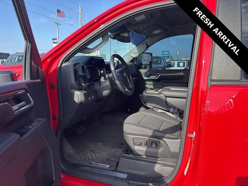 2024 Chevrolet Silverado 2500 LT