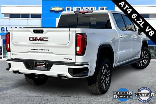 2024 GMC Sierra 1500 AT4