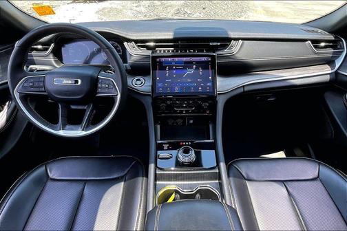 Diamond Black Crystal Pearlcoat 2024 Jeep Grand Cherokee L Limited