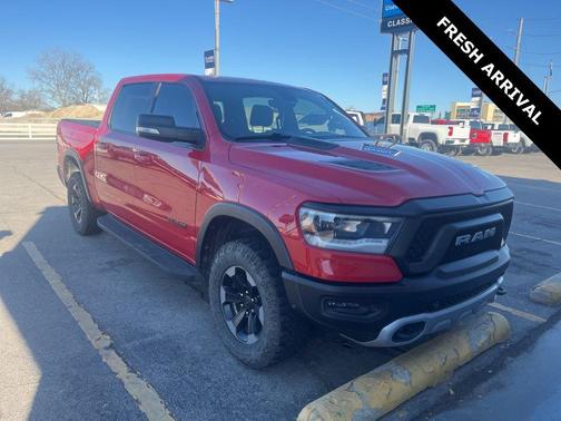 Flame Red Clearcoat 2019 RAM 1500 Rebel