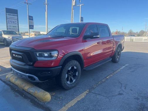 Flame Red Clearcoat 2019 RAM 1500 Rebel