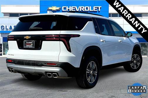2025 Chevrolet Traverse LT