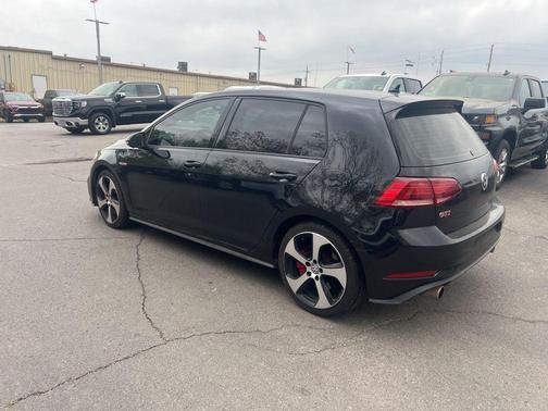 2019 Volkswagen Golf GTI 2.0T S 4-Door