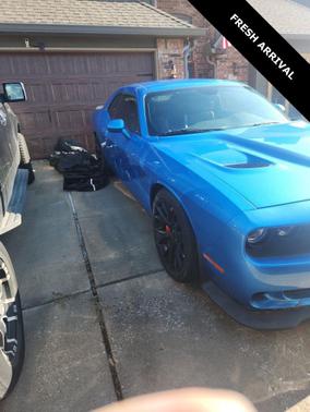 2016 Dodge Challenger SRT Hellcat