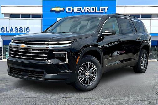 Mosaic Black Metallic 2026 Chevrolet Traverse LT