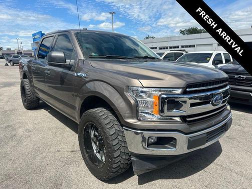 STONE GRAY 2018 Ford F-150 XLT