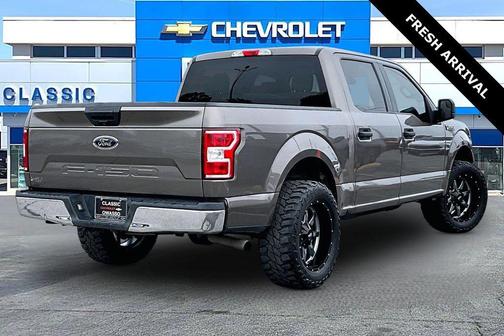 STONE GRAY 2018 Ford F-150 XLT
