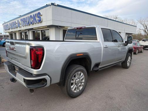 Quicksilver Metallic 2023 GMC Sierra 2500 Denali