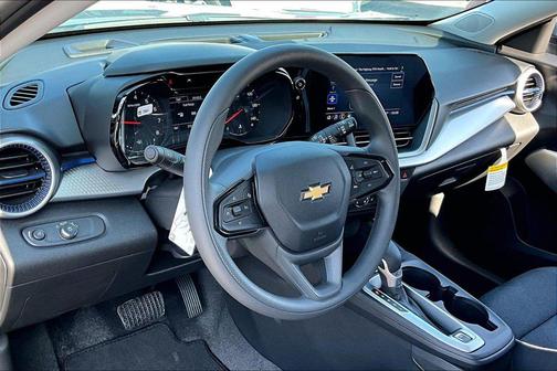 Sterling Gray Metallic 2026 Chevrolet Trax LS