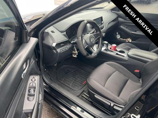 2022 Nissan Altima S FWD