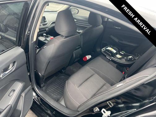 2022 Nissan Altima S FWD