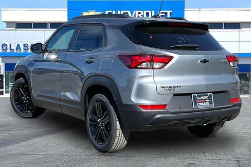 Sterling Gray Metallic 2026 Chevrolet Trailblazer LT