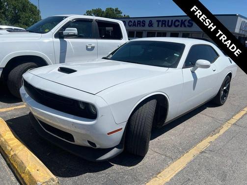 White Knuckle Clearcoat 2020 Dodge Challenger GT