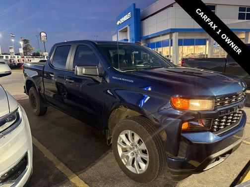 2022 Chevrolet Silverado 1500 Custom