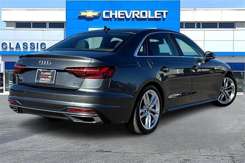 2021 Audi A4 45 S line Premium Plus