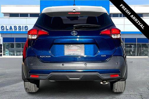 2020 Nissan Kicks SR