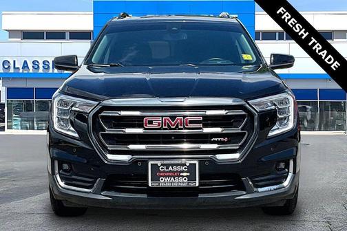 Ebony Twilight Metallic 2022 GMC Terrain AWD AT4