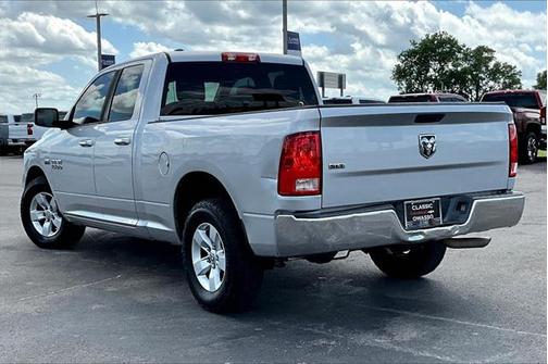 2017 RAM 1500 SLT