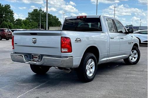 2017 RAM 1500 SLT