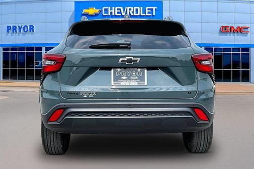 Cypress Gray 2026 Chevrolet Trax LT