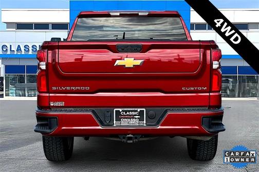 2022 Chevrolet Silverado 1500 Custom