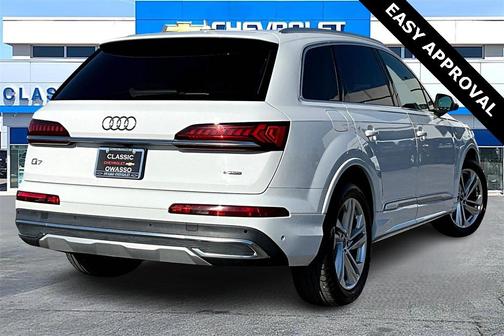 2020 Audi Q7 55 Premium Plus