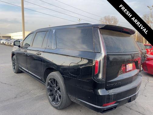 2021 Cadillac Escalade ESV Premium Luxury Platinum