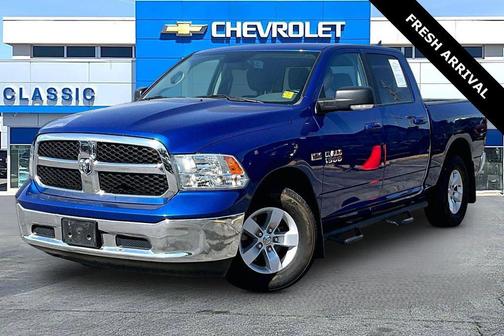 Blue Streak Pearlcoat 2019 RAM 1500 SLT