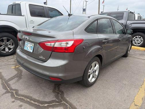 STERLING GRAY METALLIC 2013 Ford Focus SE
