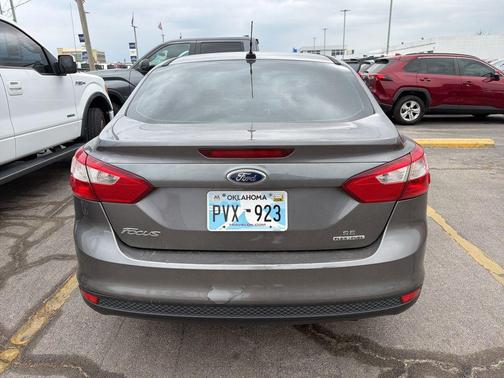 STERLING GRAY METALLIC 2013 Ford Focus SE