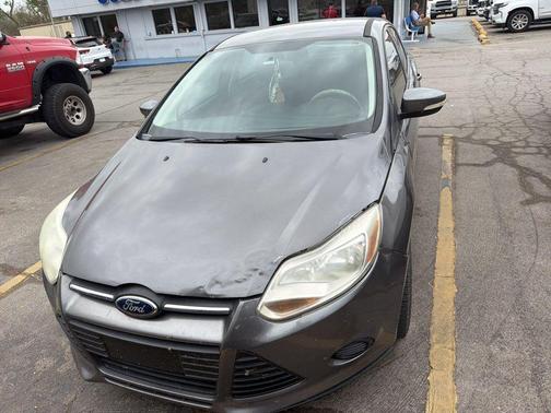 STERLING GRAY METALLIC 2013 Ford Focus SE
