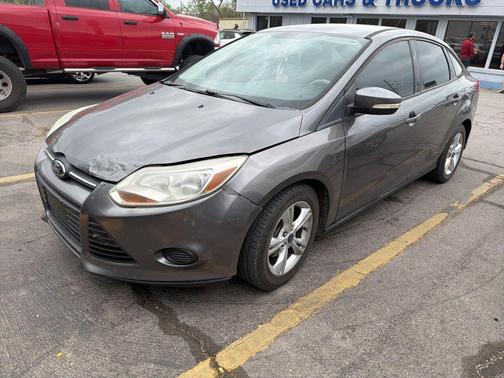 STERLING GRAY METALLIC 2013 Ford Focus SE