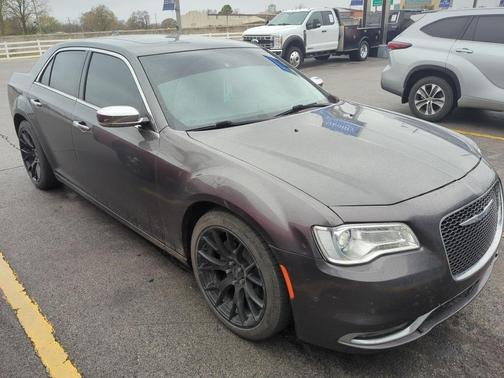 2019 Chrysler 300 Limited