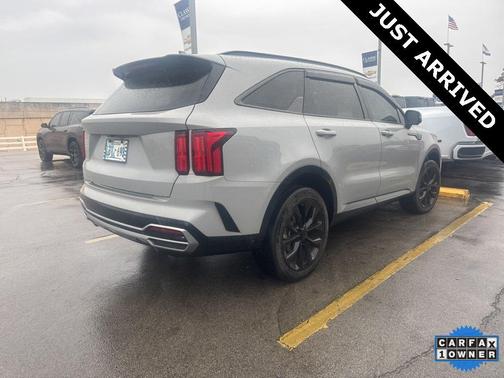 2023 Kia Sorento SX