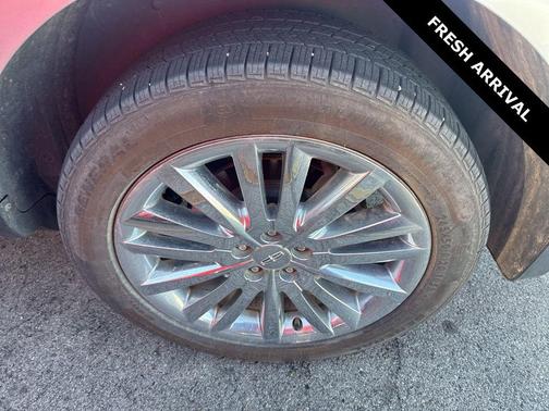 2011 Lincoln MKX Base