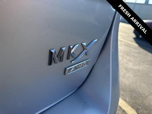 2011 Lincoln MKX Base